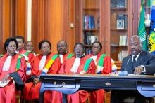 L’ensemble des membres du gouvernement gabonais a prêté serment devant Ali Bongo
