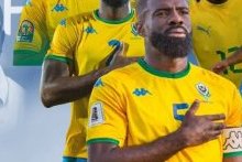 Panthères du Gabon : Thierry Mouyouma dévoile ses cinq capitaines

