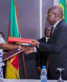 Gabon et le Cameroun signent un accord d’interconnexion des réseaux de communication électronique
