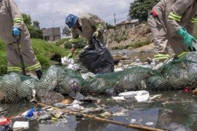 Ajournées sans parvenir à un accord, les négociations sur la pollution plastique se poursuivront en 2025
