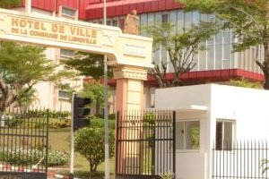 Libreville va reprendre la collecte des taxes municipales auprès des commerçants
