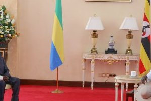 Visite de travail et d’amitié du président de la transition du Gabon à Kampala
