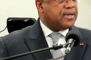Julien Nkoghe Bekalé fait le bilan des deux premières phases de l’état d’urgence au Gabon

