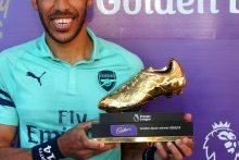 Pierre-Emerick Aubameyang sacré meilleur buteur de Premier League
