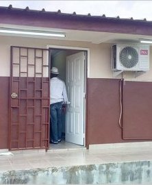 Une église vole au secours du Centre national de santé mentale de Libreville
