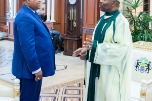 Ali Bongo s’entretien à nouveau avec son Premier ministre

