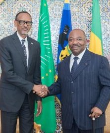 Le président Rwandais devise avec Ali Bongo
