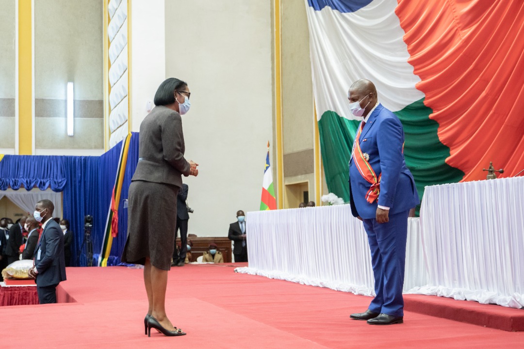 Ossouka Raponda à l’investiture du président centrafricain Archange Touadéra
