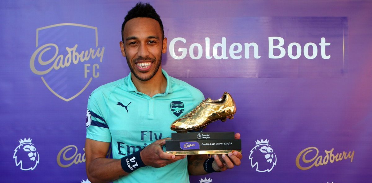 Pierre-Emerick Aubameyang sacré meilleur buteur de Premier League
