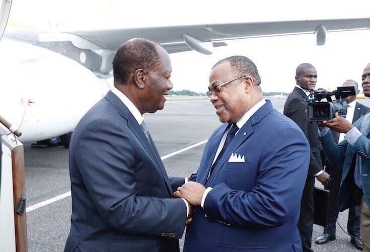 Le Premier ministre gabonais à nouveau à l’aéroport pour accueillir un visiteur d’Ali Bongo
