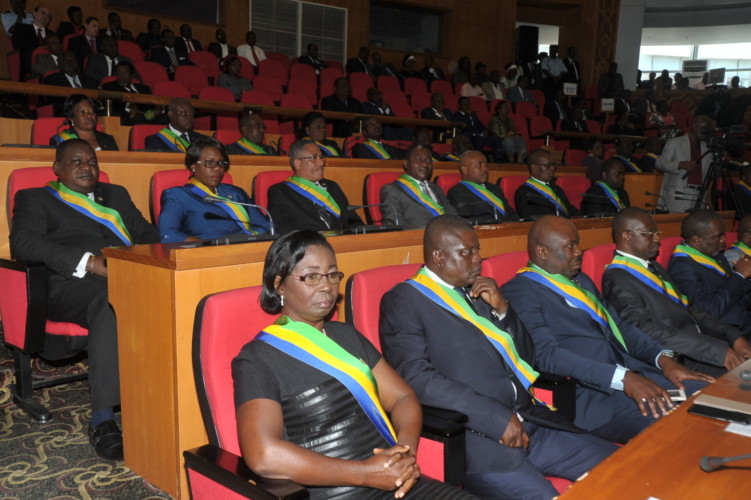 Liste des sénateurs gabonais nommés par décret présidentiel
