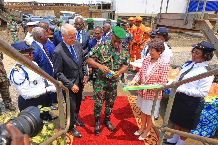 Le président de la Transition inaugure les projets industriels et sociaux de Comilog à Moanda
