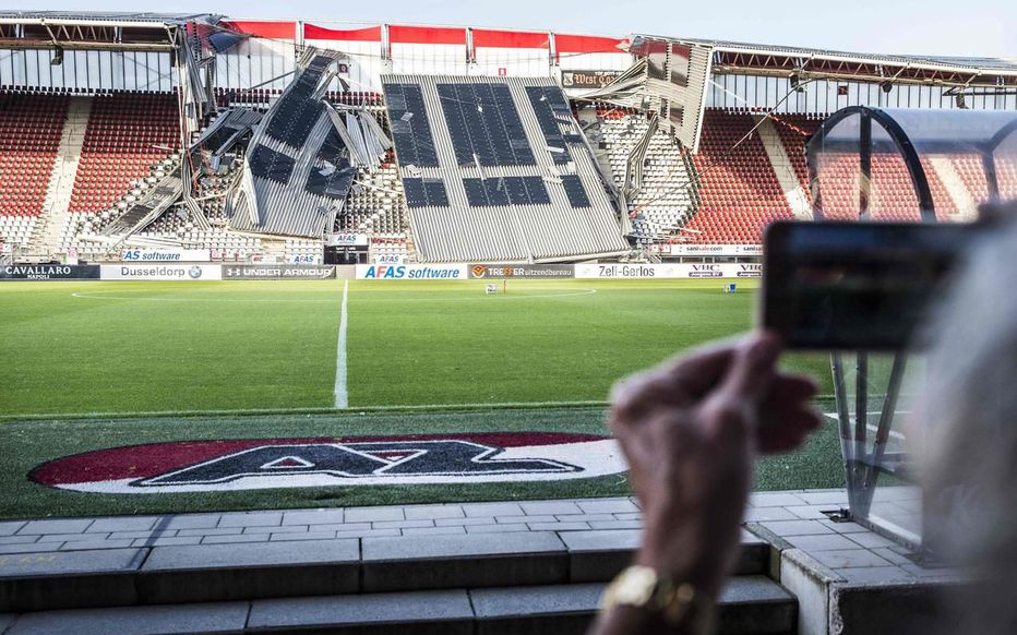 Une partie d’un stade néerlandais s’effondre à cause de vents violents
