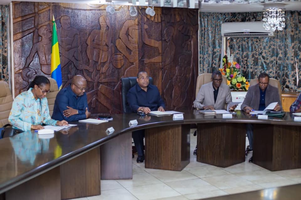 Dialogue Gabon-UE : le gouvernement gabonais se concerte
